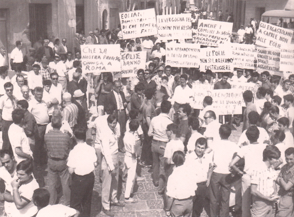 Manifestazioni di protesta (maggio 1971) Manifestazioni di protesta (maggio 1971)