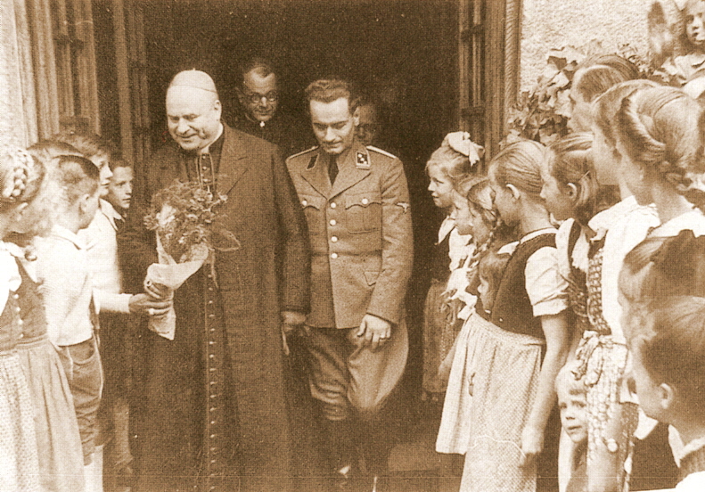 Geisler al momento dell'opzione per la Germania (giugno 1940). Coll. Franz Oberkofler Geisler al momento dell'opzione per la Germania (giugno 1940). Coll. Franz Oberkofler