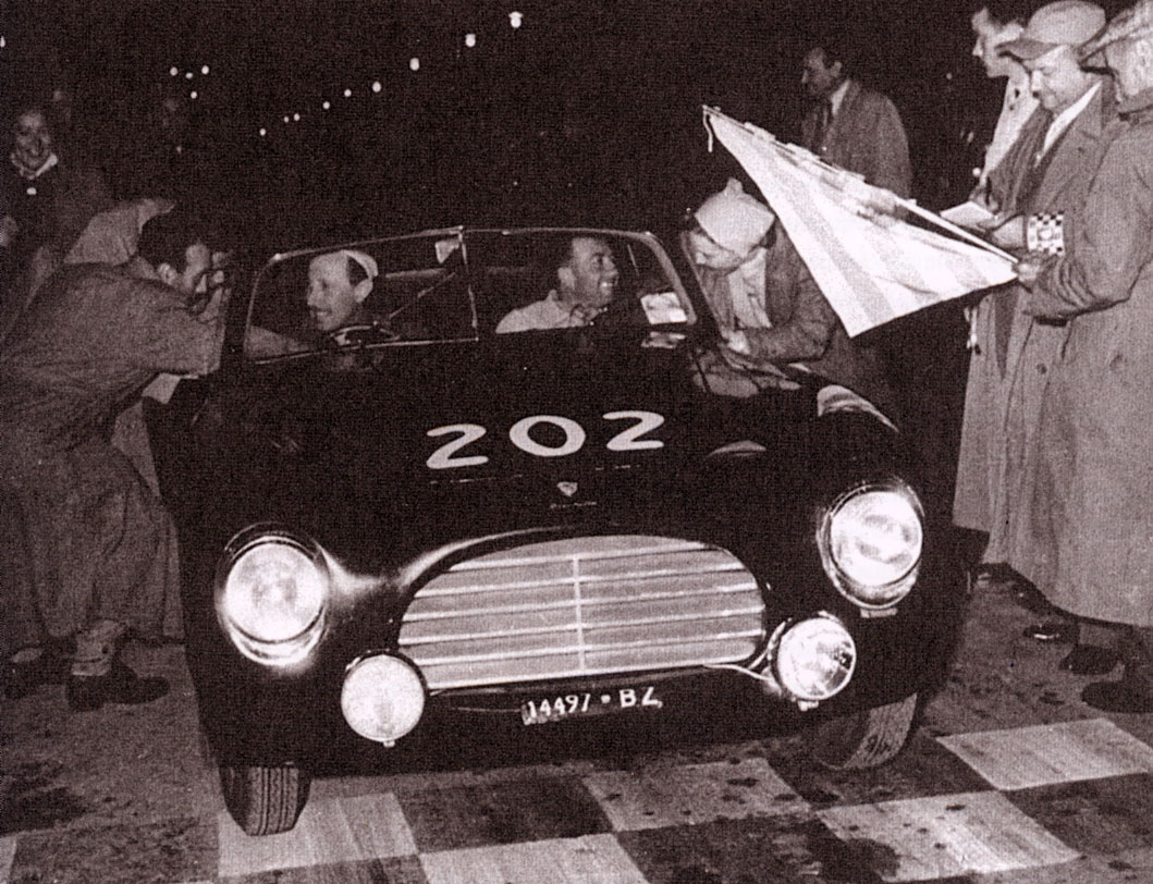 Piero Siena pilota in una delle Mille Miglia, primi anni '50 